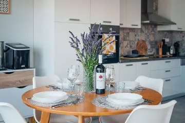 2-Bedroom Apartment with Pool in Slatine