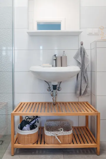 2-Bedroom Apartment with Pool in Slatine