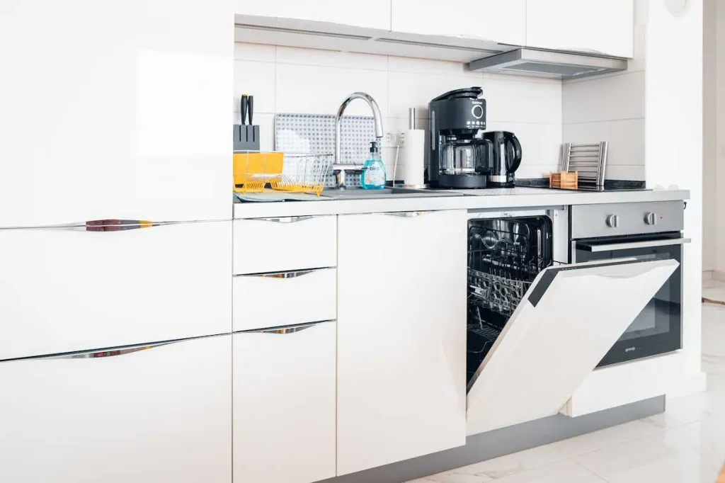 1-Bedroom Apartment in Rogoznica for 4 Guests