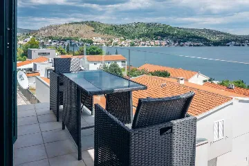 1-Bedroom Apartment in Rogoznica for 4 Guests