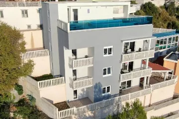 Čelina Apartment with Pool and Barbecue