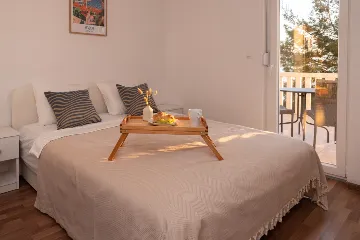 Čelina Apartment with Pool and Barbecue