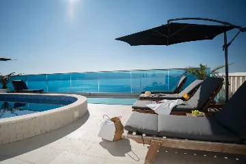 Čelina Apartment with Pool and Barbecue