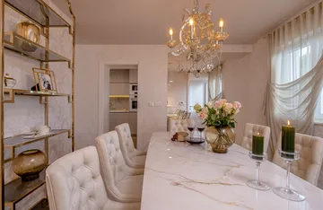 Villa with Pool, Sauna & Jacuzzi in Pražnica