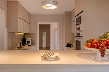 Villa with Pool, Sauna & Jacuzzi in Pražnica