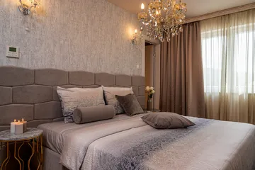 Villa with Pool, Sauna & Jacuzzi in Pražnica