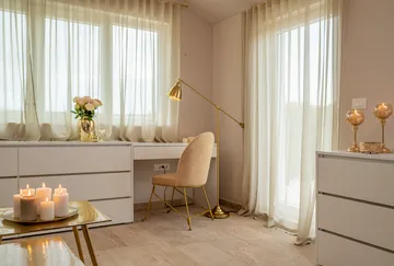 Villa with Pool, Sauna & Jacuzzi in Pražnica