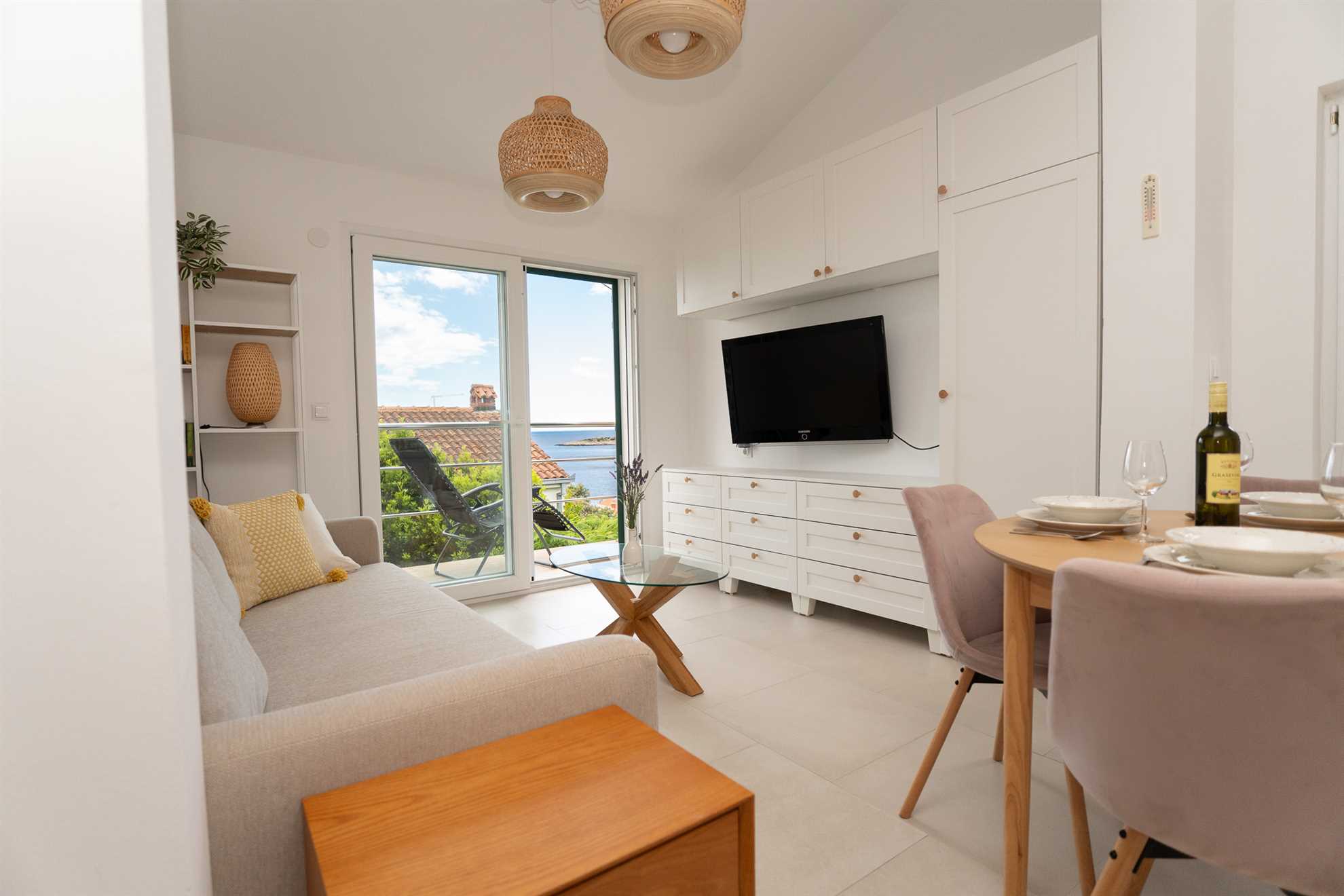 Apartment Lila 2 with amazing sea view