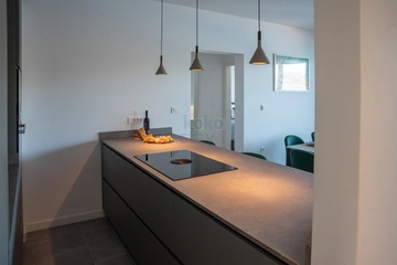 Sea-View 3-Bedroom Apartment with Terrace