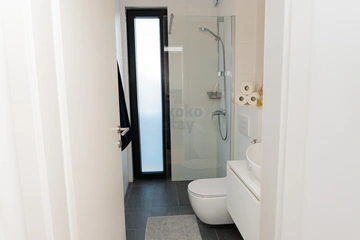 Sea-View 3-Bedroom Apartment with Terrace