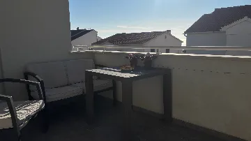 Novalja 1-Bedroom Apartment for 4 Guests with Terrace