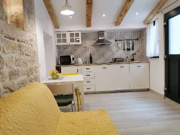 Studio Apartment in Rovinj for 2 Guests