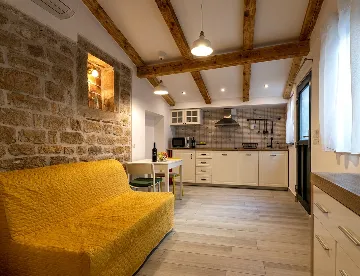 Studio Apartment in Rovinj for 2 Guests