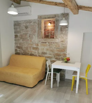 Studio Apartment in Rovinj for 2 Guests