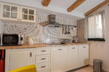 Studio Apartment in Rovinj for 2 Guests