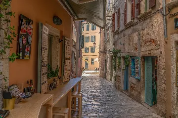 Studio Apartment in Rovinj for 2 Guests