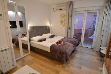 Studio Apartment in Starigrad for 2 Guests