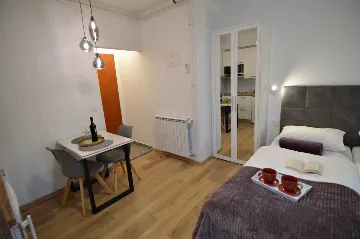 Studio Apartment in Starigrad for 2 Guests