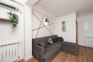 Starigrad Sea View Apartment for 4 Guests