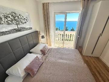 Starigrad Sea View Apartment for 4 Guests