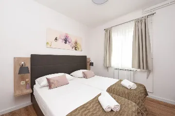 Starigrad Sea View Apartment for 4 Guests