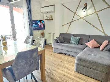 Starigrad Sea View Apartment for 4 Guests