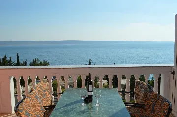 Starigrad Sea View Apartment for 4 Guests