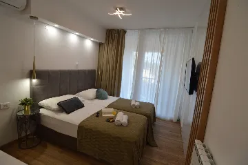 Studio Apartment for 2 Guests in Starigrad