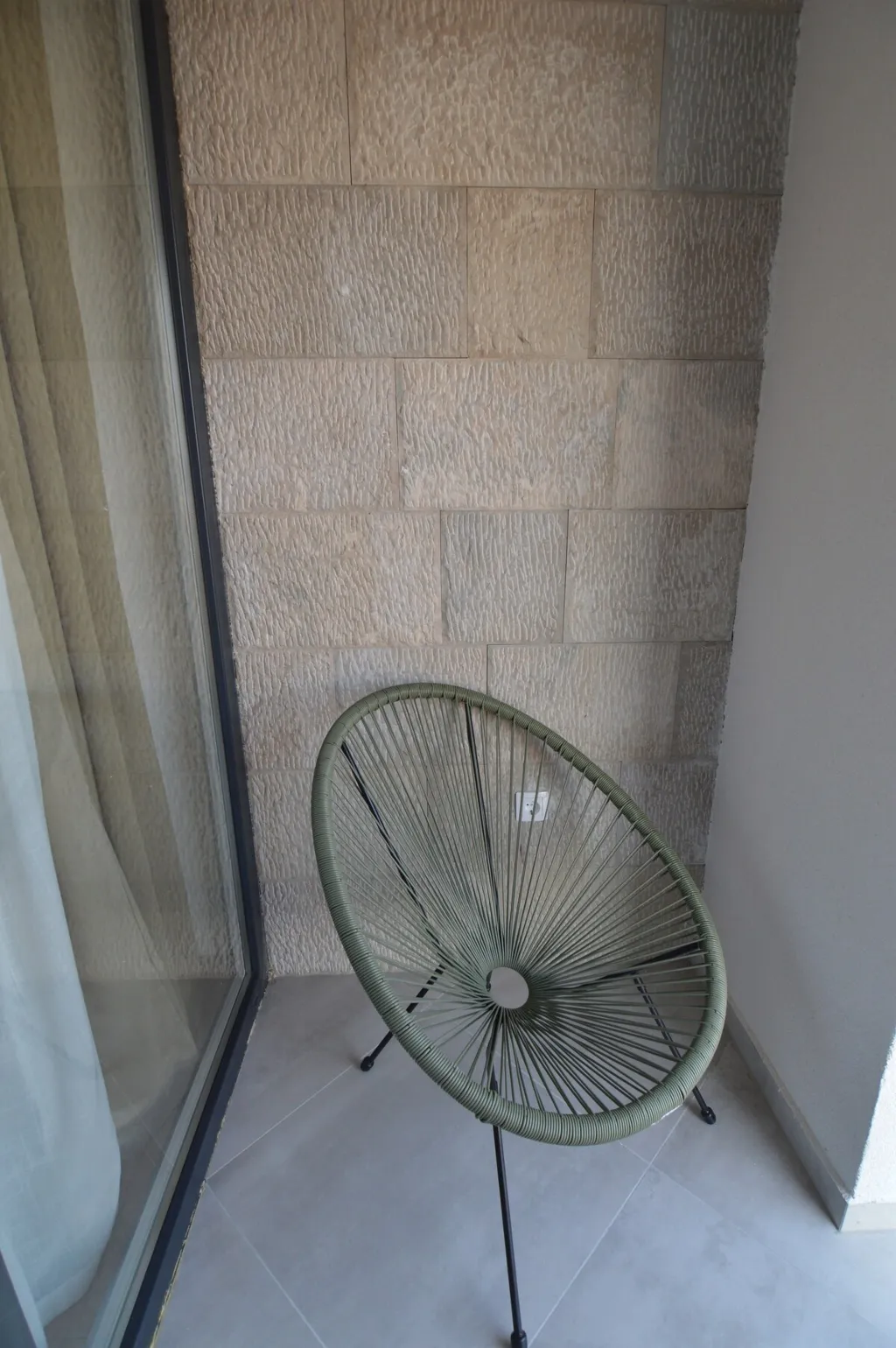 Studio Apartment for 2 Guests in Starigrad