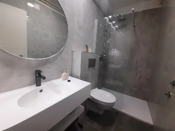 Studio Apartment for 2 Guests in Starigrad