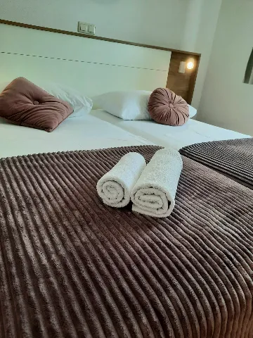 Sea-View Apartment for Families in Starigrad