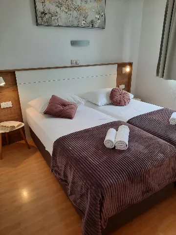 Sea-View Apartment for Families in Starigrad