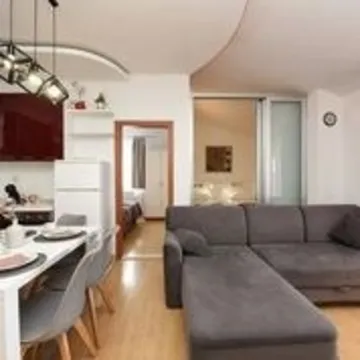 Sea-View Apartment for Families in Starigrad