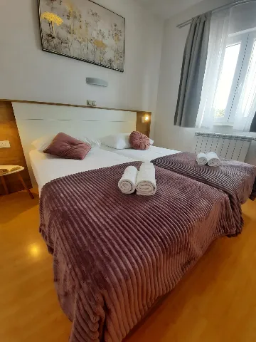 Sea-View Apartment for Families in Starigrad