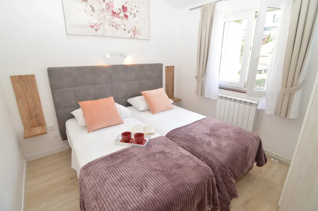 1-Bedroom Apartment in Starigrad for 2 Guests