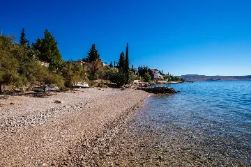 Starigrad Apartment with Balcony & Partial Sea View