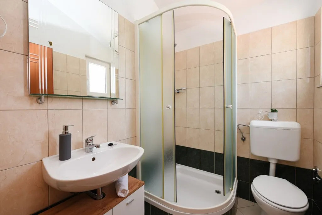 Starigrad Apartment with Balcony & Partial Sea View