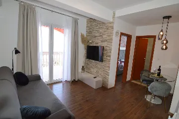 Sea-View Apartment in Starigrad for 2 Guests