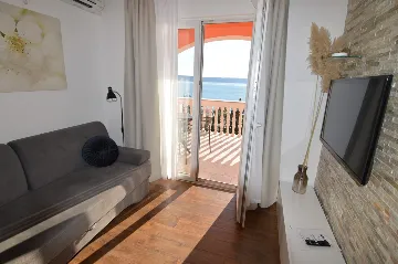 Sea-View Apartment in Starigrad for 2 Guests
