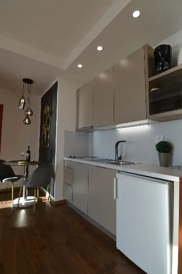 Sea-View Apartment in Starigrad for 2 Guests