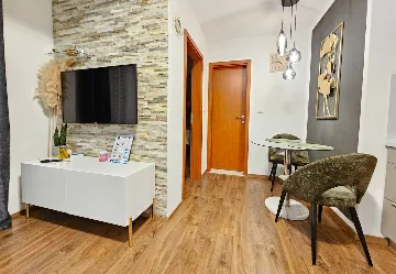 Sea-View Apartment in Starigrad for 2 Guests