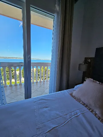 Sea-View Apartment in Starigrad for 2 Guests
