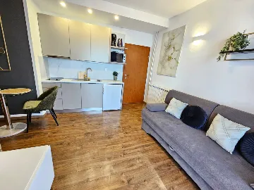 Sea-View Apartment in Starigrad for 2 Guests