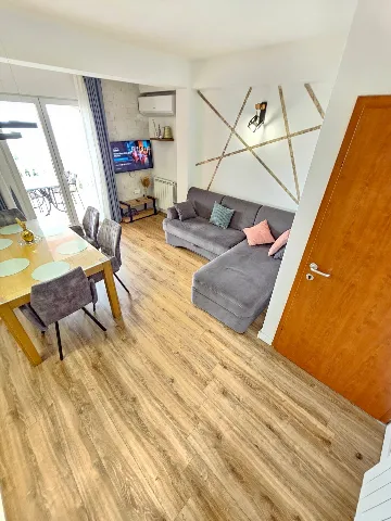 2-Bedroom Apartment in Starigrad for 4 Guests