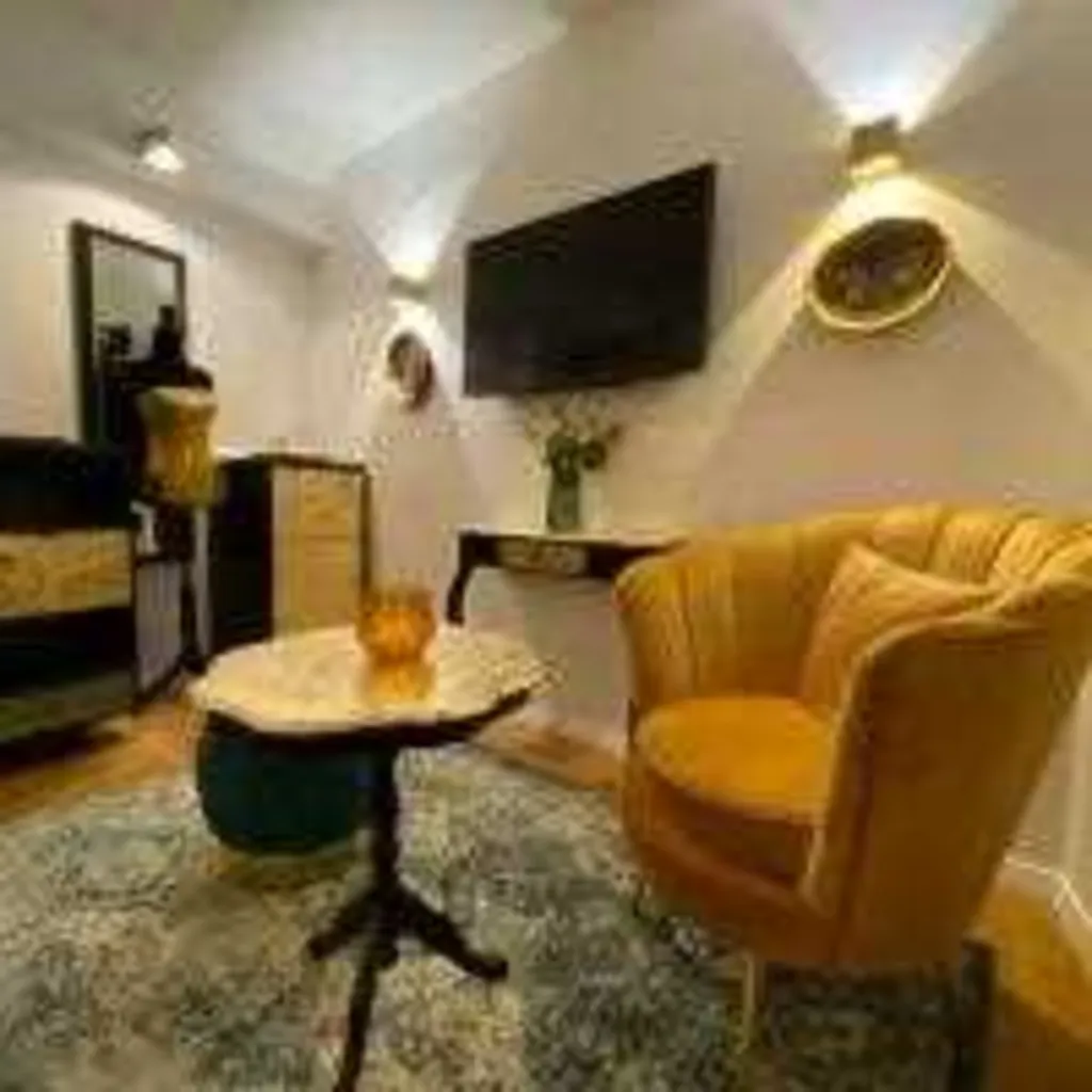 Dubrovnik Apartment for 1 Guest with City Views
