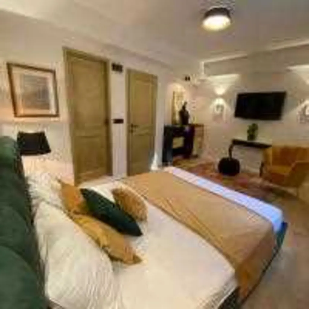 Dubrovnik Apartment for 1 Guest with City Views