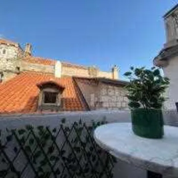 Dubrovnik Apartment with Private Balcony for 1 Guest