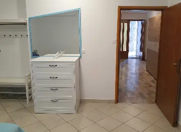 Apartment for 4 in Crikvenica, 100 m to Beach