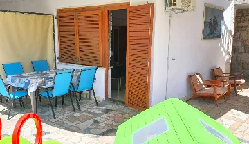 Apartment for 4 in Crikvenica, 100 m to Beach
