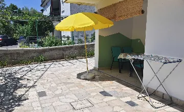 Crikvenica Studio with Kitchenette & Parking